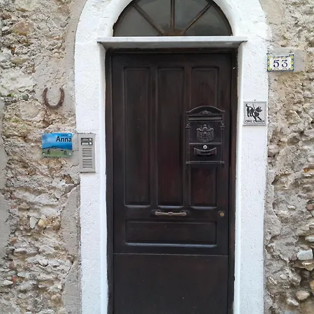 House Anna By World * Toirano